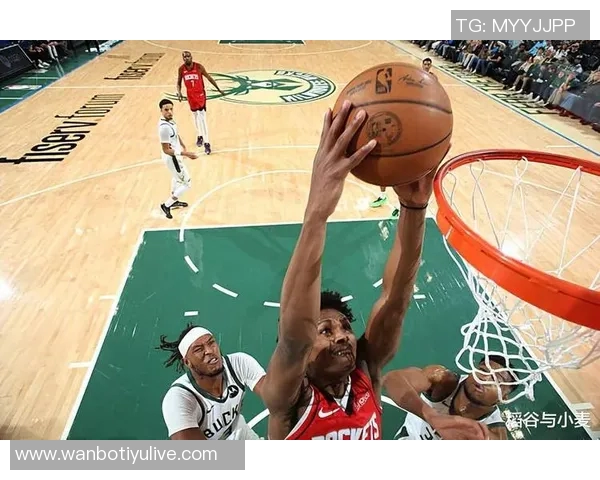 休斯敦铁锁显威力阿门主成功限制杰伦布朗投篮表现惨淡 休斯敦铁锁显威力阿门主成功限制杰伦布朗投篮表现惨淡